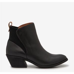 Gentle Souls by Kenneth Cole - Clint Bootie           Black Ankle Booties, 8M